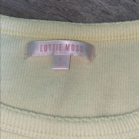 lottie moss from pacsun patel yellow top - Picture 4 of 5